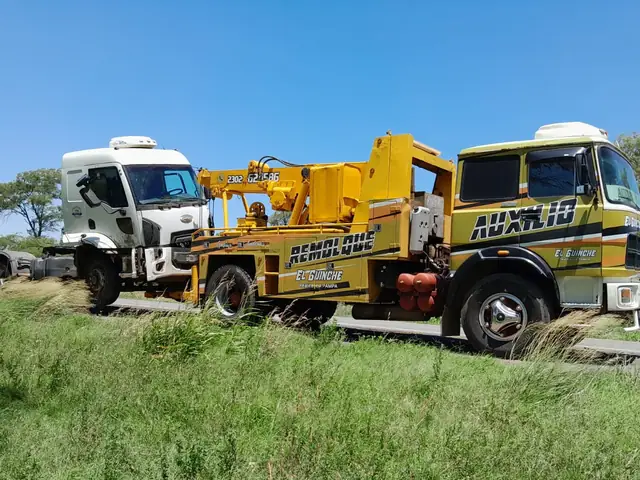 Unidades de auxilio pesado en un trabajo rural