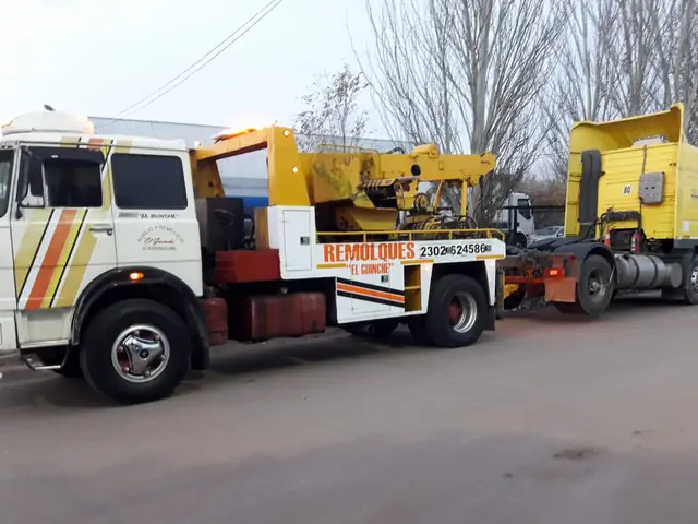 Equipos de auxilio pesado preparados para salir