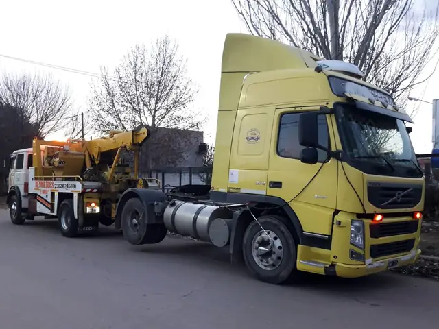 Auxilio de cabeza tractora en ruta